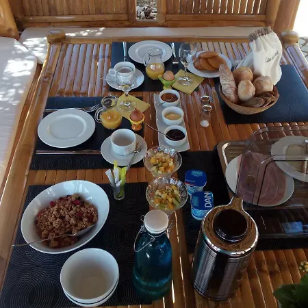 Couette-café Casa Estevas 3*